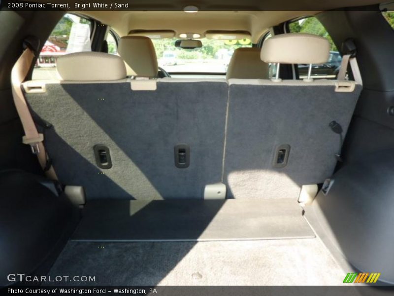 Bright White / Sand 2008 Pontiac Torrent