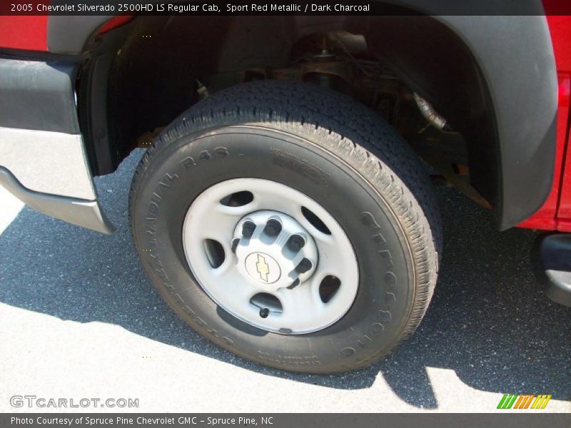 Sport Red Metallic / Dark Charcoal 2005 Chevrolet Silverado 2500HD LS Regular Cab