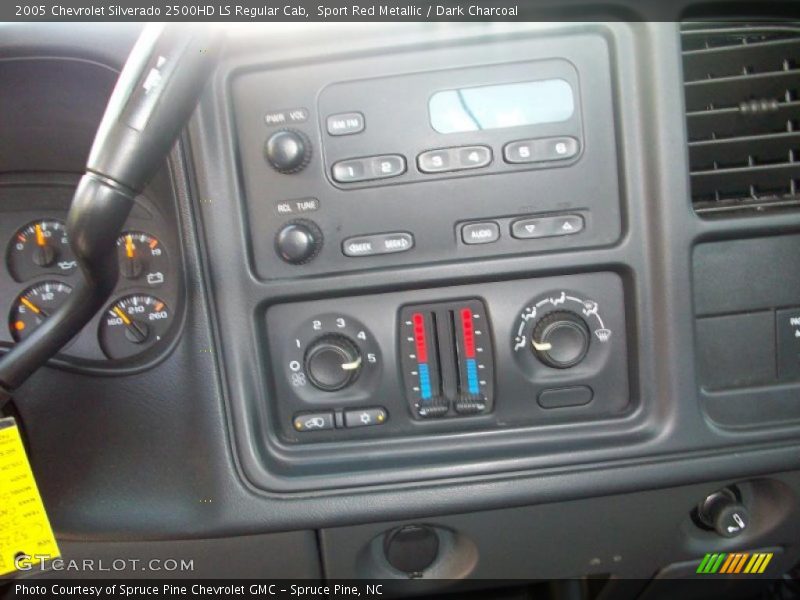 Sport Red Metallic / Dark Charcoal 2005 Chevrolet Silverado 2500HD LS Regular Cab