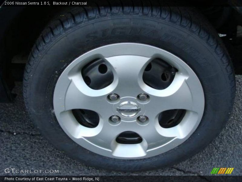 Blackout / Charcoal 2006 Nissan Sentra 1.8 S