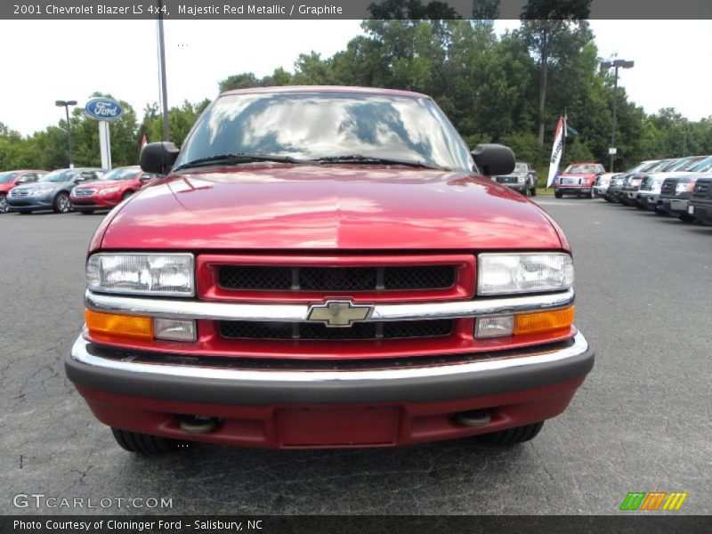 Majestic Red Metallic / Graphite 2001 Chevrolet Blazer LS 4x4