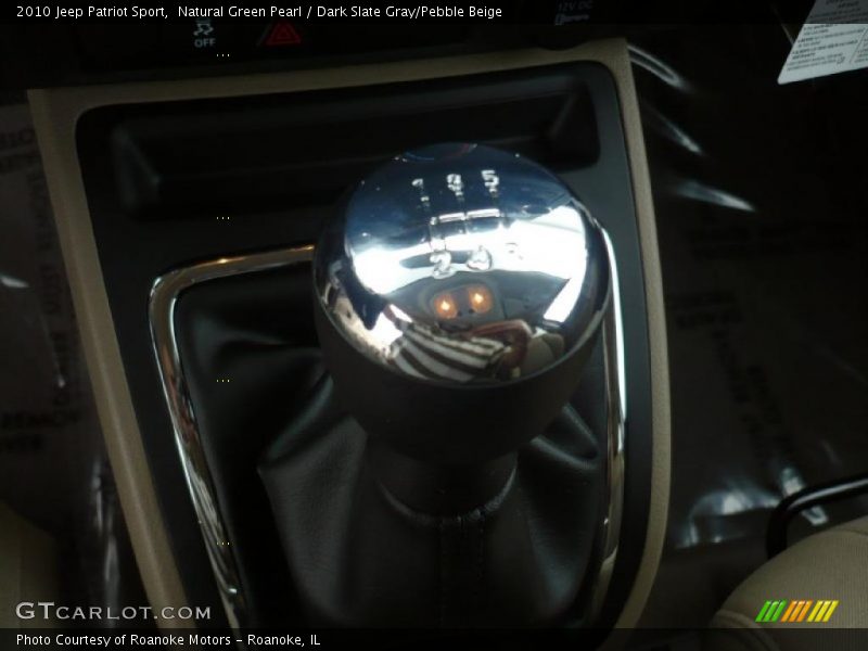 Natural Green Pearl / Dark Slate Gray/Pebble Beige 2010 Jeep Patriot Sport