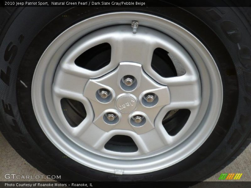 Natural Green Pearl / Dark Slate Gray/Pebble Beige 2010 Jeep Patriot Sport