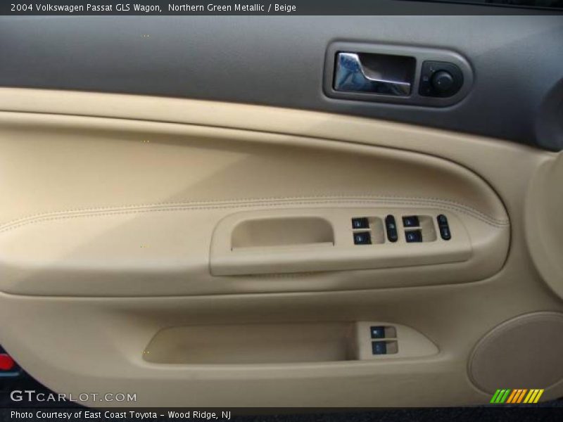 Northern Green Metallic / Beige 2004 Volkswagen Passat GLS Wagon