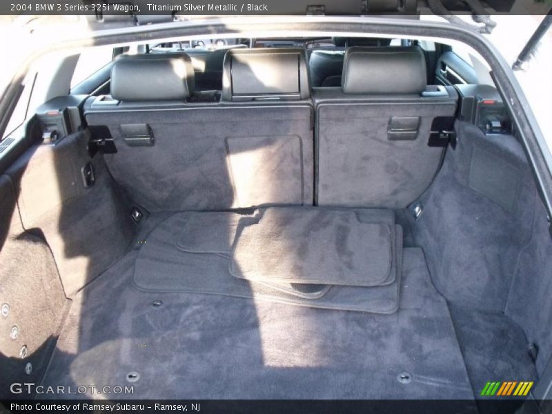 Titanium Silver Metallic / Black 2004 BMW 3 Series 325i Wagon