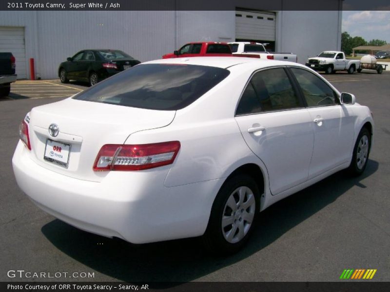 Super White / Ash 2011 Toyota Camry