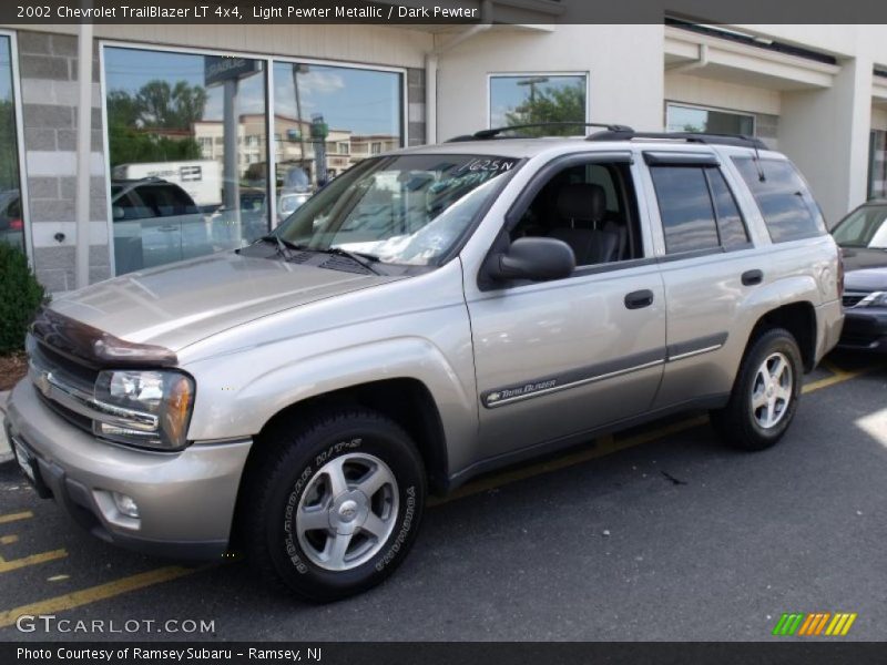 Light Pewter Metallic / Dark Pewter 2002 Chevrolet TrailBlazer LT 4x4