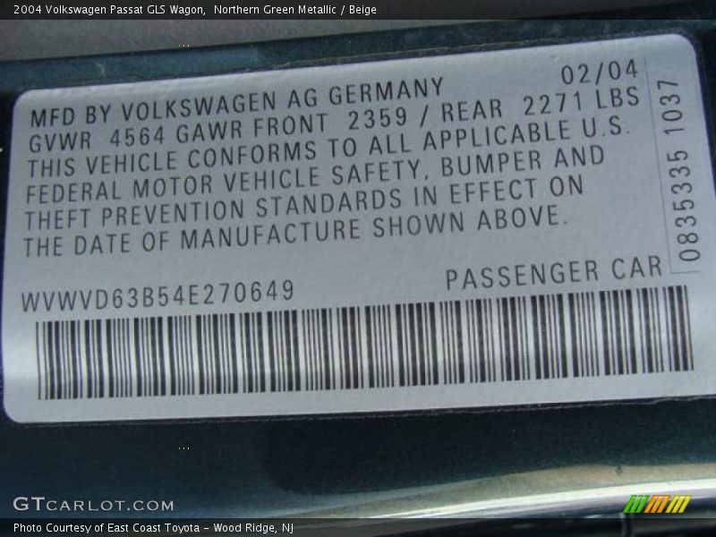Northern Green Metallic / Beige 2004 Volkswagen Passat GLS Wagon