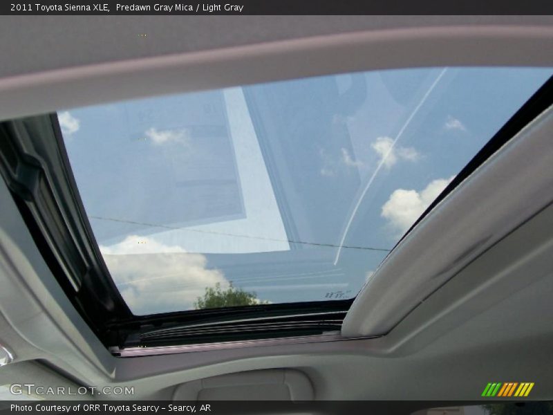 Predawn Gray Mica / Light Gray 2011 Toyota Sienna XLE