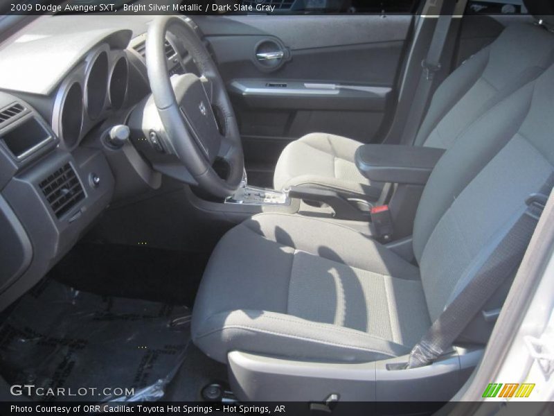 Bright Silver Metallic / Dark Slate Gray 2009 Dodge Avenger SXT