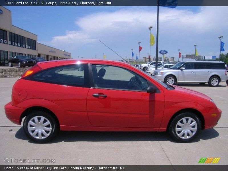 Infra-Red / Charcoal/Light Flint 2007 Ford Focus ZX3 SE Coupe