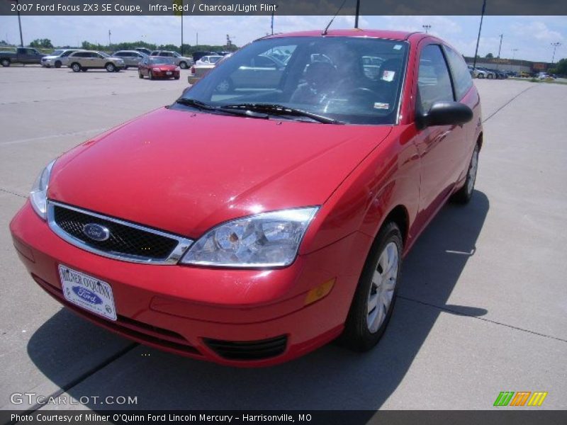 Infra-Red / Charcoal/Light Flint 2007 Ford Focus ZX3 SE Coupe