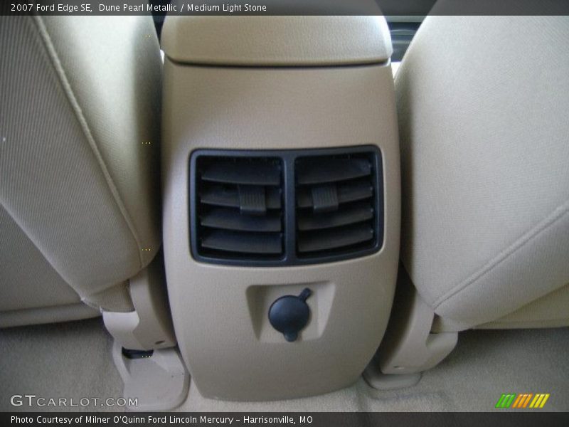 Dune Pearl Metallic / Medium Light Stone 2007 Ford Edge SE