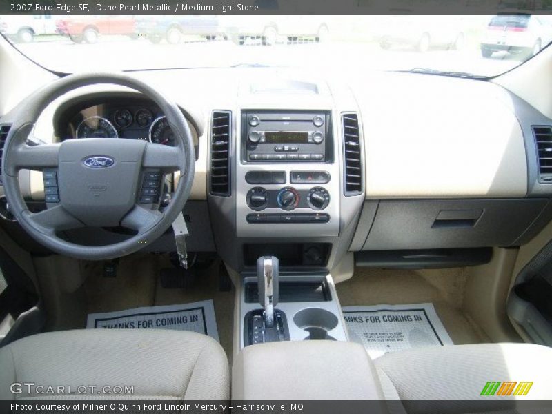Dune Pearl Metallic / Medium Light Stone 2007 Ford Edge SE