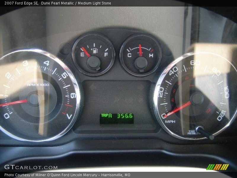 Dune Pearl Metallic / Medium Light Stone 2007 Ford Edge SE