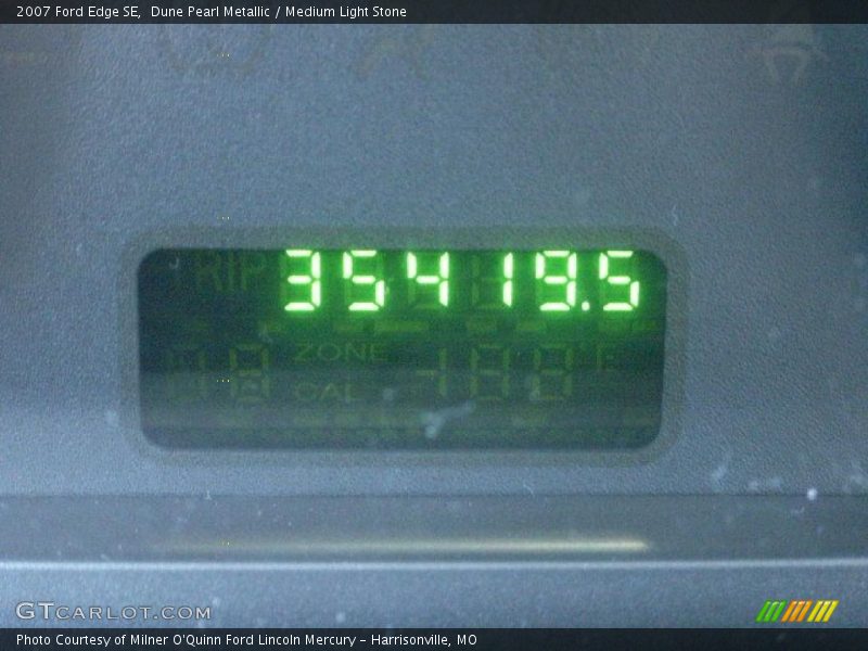 Dune Pearl Metallic / Medium Light Stone 2007 Ford Edge SE
