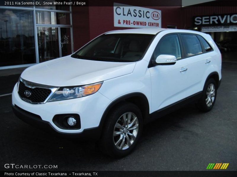 Snow White Pearl / Beige 2011 Kia Sorento EX