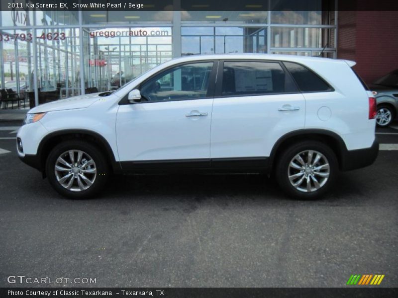 Snow White Pearl / Beige 2011 Kia Sorento EX