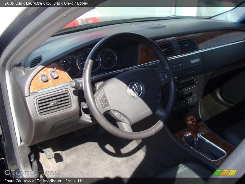 Black Onyx / Ebony 2005 Buick LaCrosse CXS