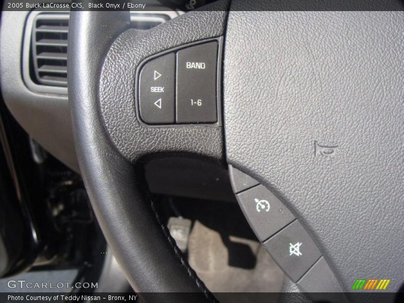 Black Onyx / Ebony 2005 Buick LaCrosse CXS