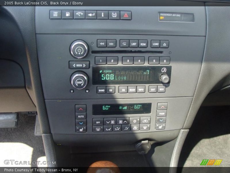 Black Onyx / Ebony 2005 Buick LaCrosse CXS