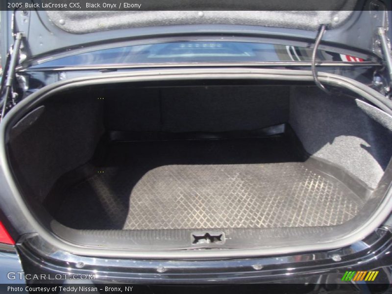 Black Onyx / Ebony 2005 Buick LaCrosse CXS