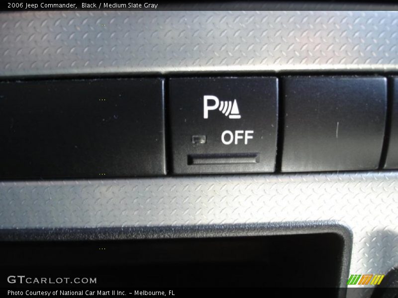 Black / Medium Slate Gray 2006 Jeep Commander