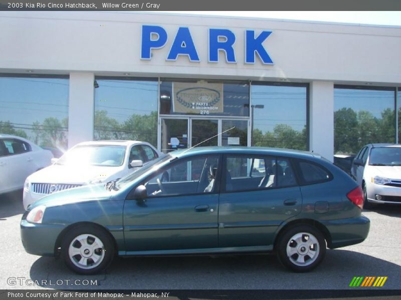 Willow Green / Gray 2003 Kia Rio Cinco Hatchback