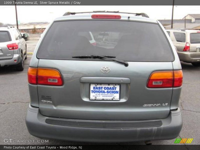 Silver Spruce Metallic / Gray 1999 Toyota Sienna LE