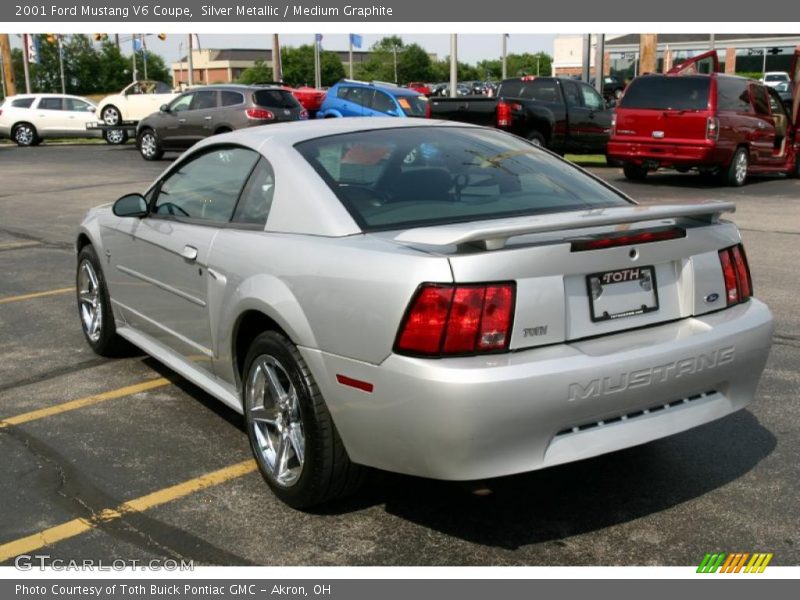 Silver Metallic / Medium Graphite 2001 Ford Mustang V6 Coupe