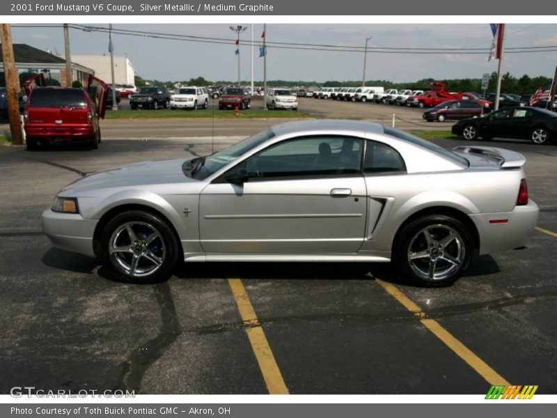 Silver Metallic / Medium Graphite 2001 Ford Mustang V6 Coupe