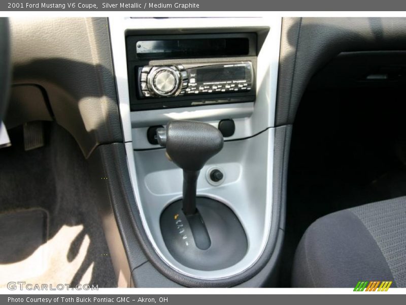 Silver Metallic / Medium Graphite 2001 Ford Mustang V6 Coupe