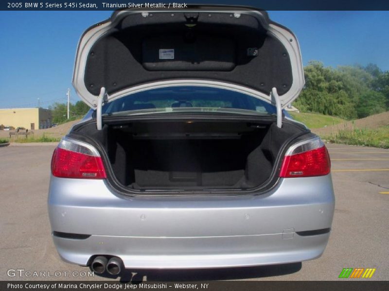Titanium Silver Metallic / Black 2005 BMW 5 Series 545i Sedan