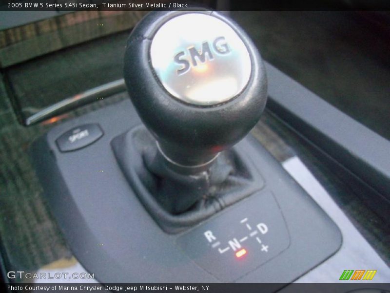  2005 5 Series 545i Sedan 6 Speed SMG Sequential Manual Shifter