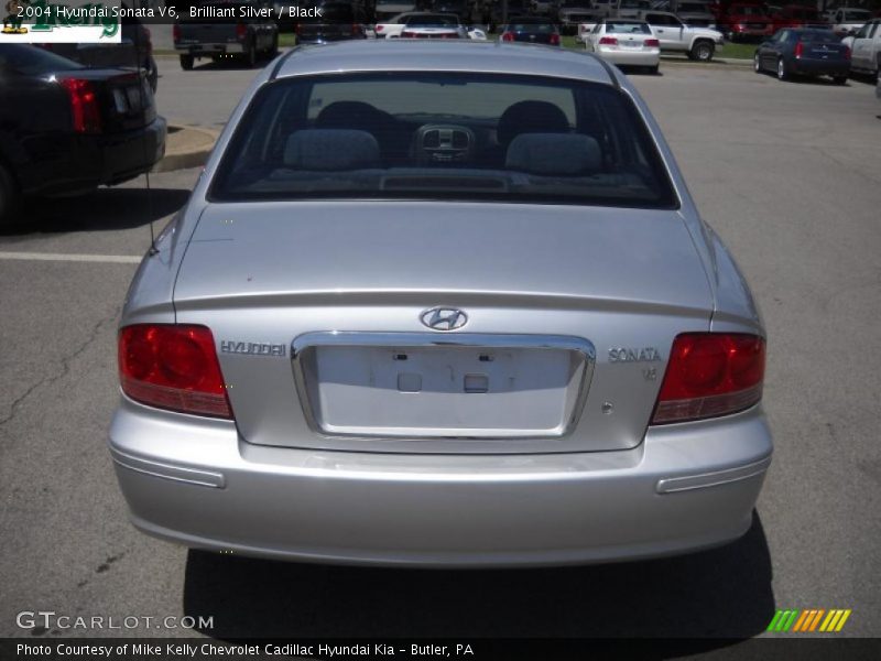 Brilliant Silver / Black 2004 Hyundai Sonata V6