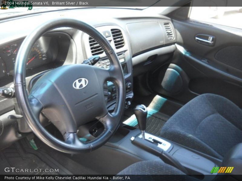 Brilliant Silver / Black 2004 Hyundai Sonata V6