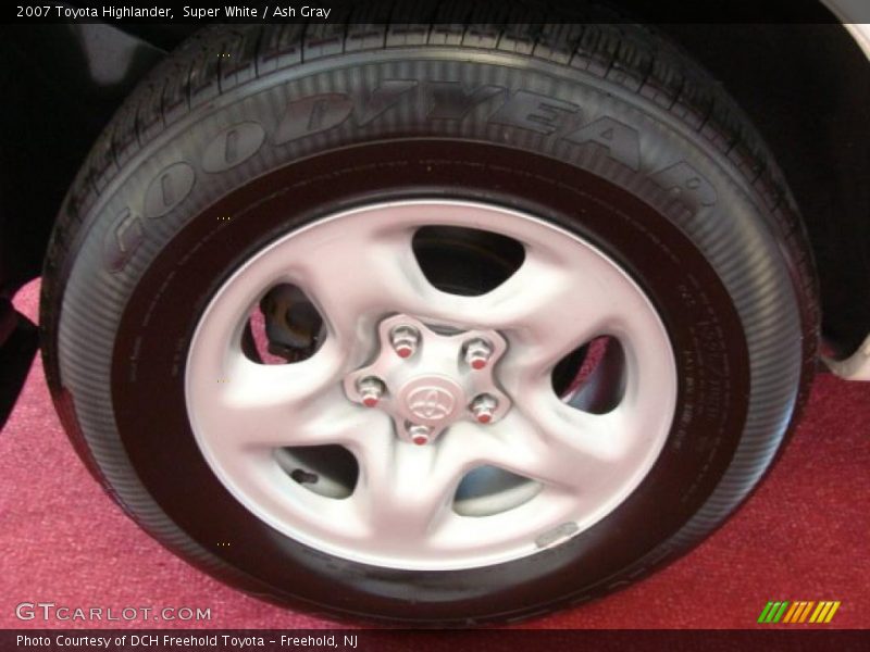 Super White / Ash Gray 2007 Toyota Highlander