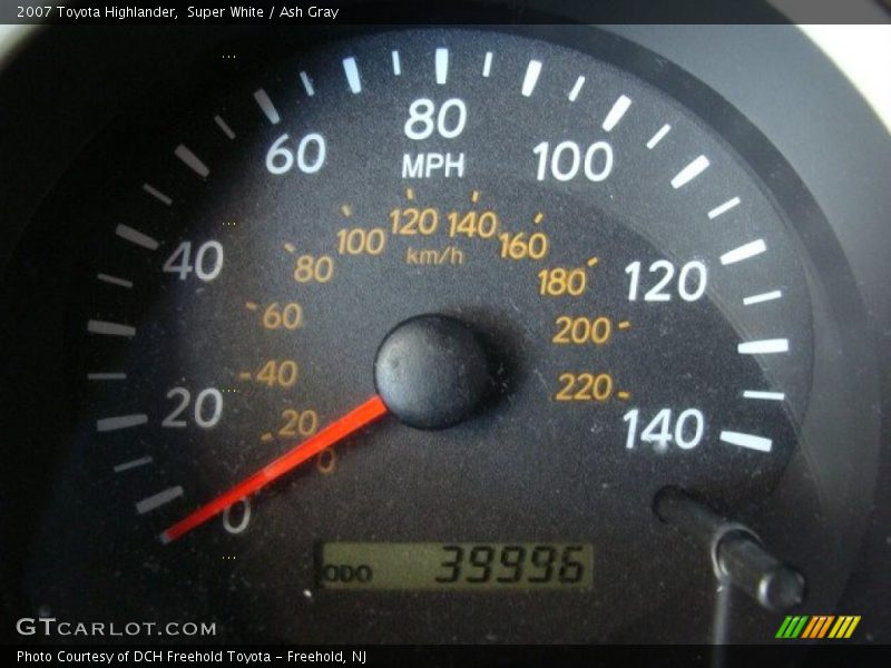 Super White / Ash Gray 2007 Toyota Highlander
