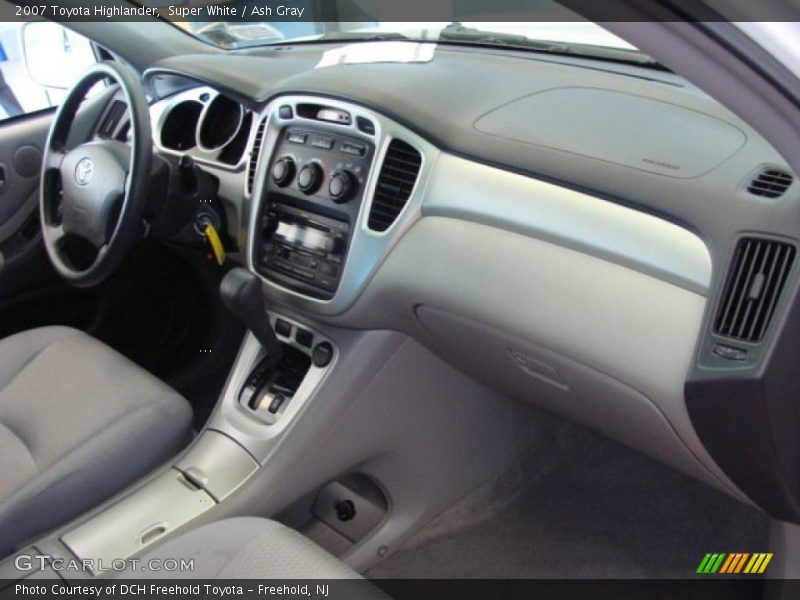 Super White / Ash Gray 2007 Toyota Highlander