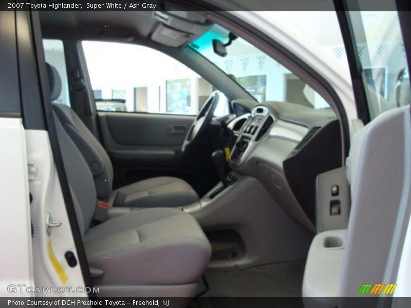 Super White / Ash Gray 2007 Toyota Highlander