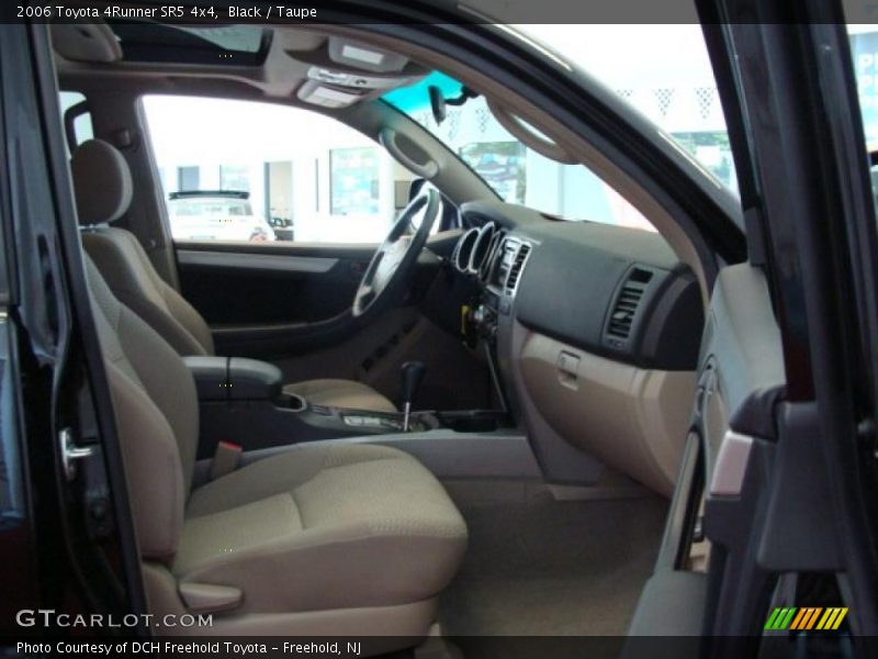 Black / Taupe 2006 Toyota 4Runner SR5 4x4