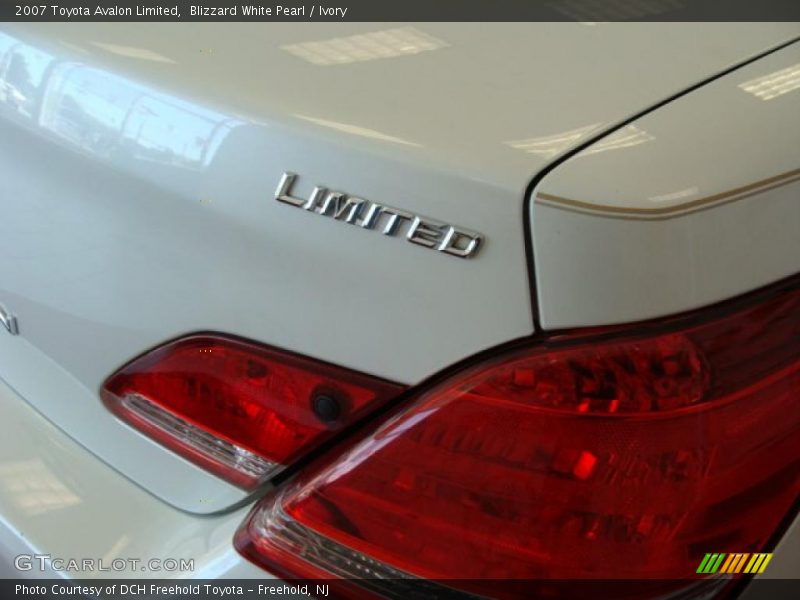 Blizzard White Pearl / Ivory 2007 Toyota Avalon Limited