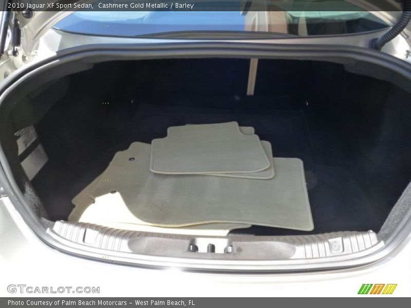 Cashmere Gold Metallic / Barley 2010 Jaguar XF Sport Sedan