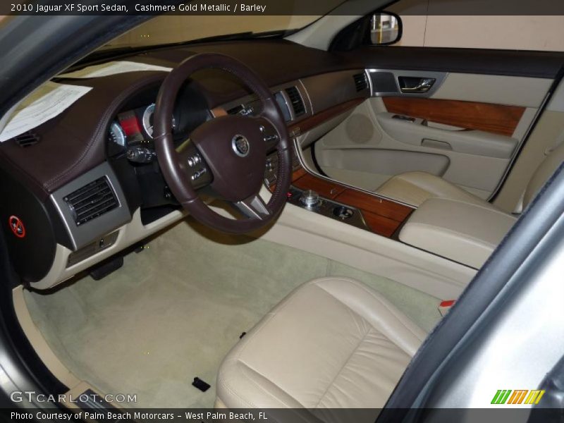Cashmere Gold Metallic / Barley 2010 Jaguar XF Sport Sedan