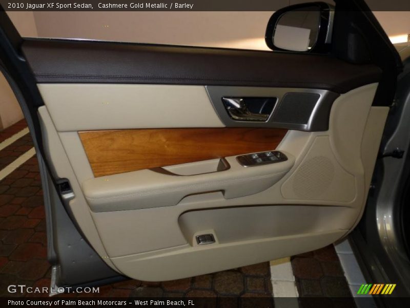 Cashmere Gold Metallic / Barley 2010 Jaguar XF Sport Sedan