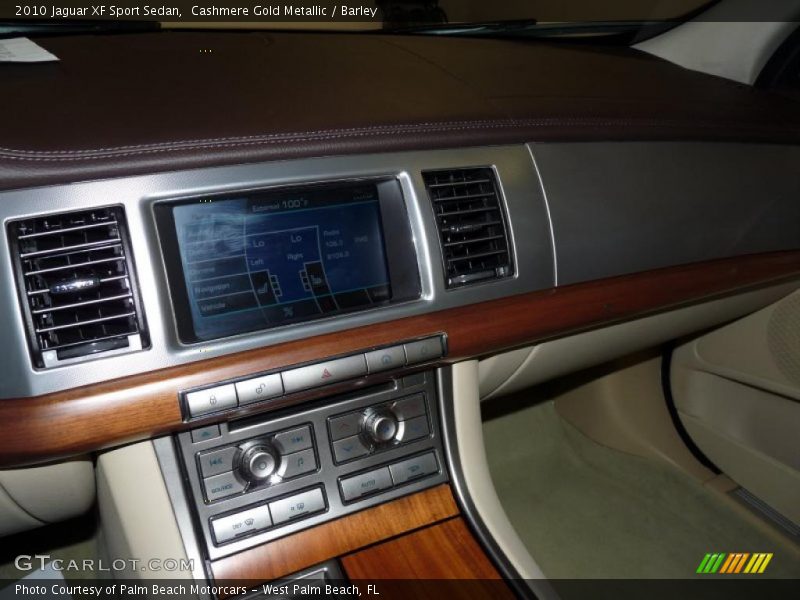Cashmere Gold Metallic / Barley 2010 Jaguar XF Sport Sedan