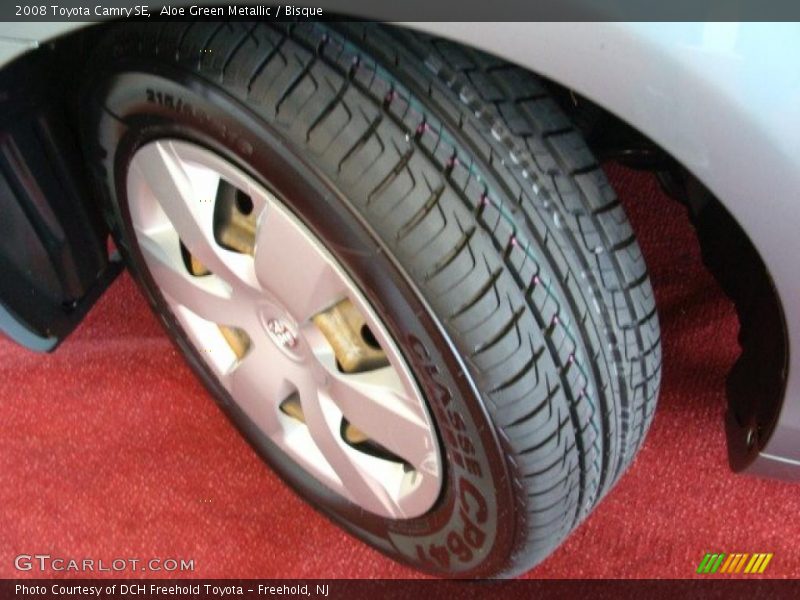 Aloe Green Metallic / Bisque 2008 Toyota Camry SE