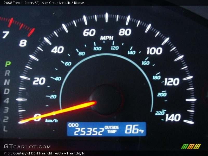 Aloe Green Metallic / Bisque 2008 Toyota Camry SE