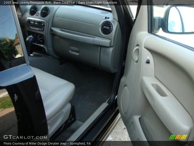 Black Clearcoat / Dark Khaki/Light Graystone 2005 Jeep Liberty Renegade 4x4