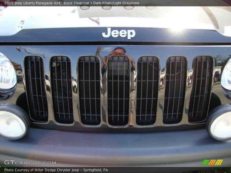 Black Clearcoat / Dark Khaki/Light Graystone 2005 Jeep Liberty Renegade 4x4